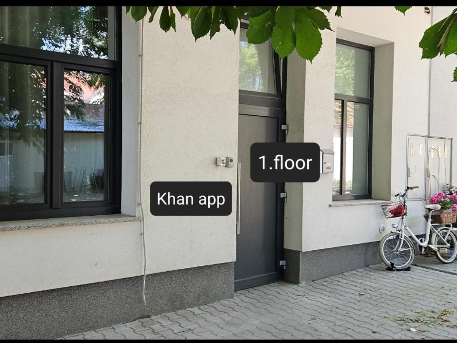 Khan
